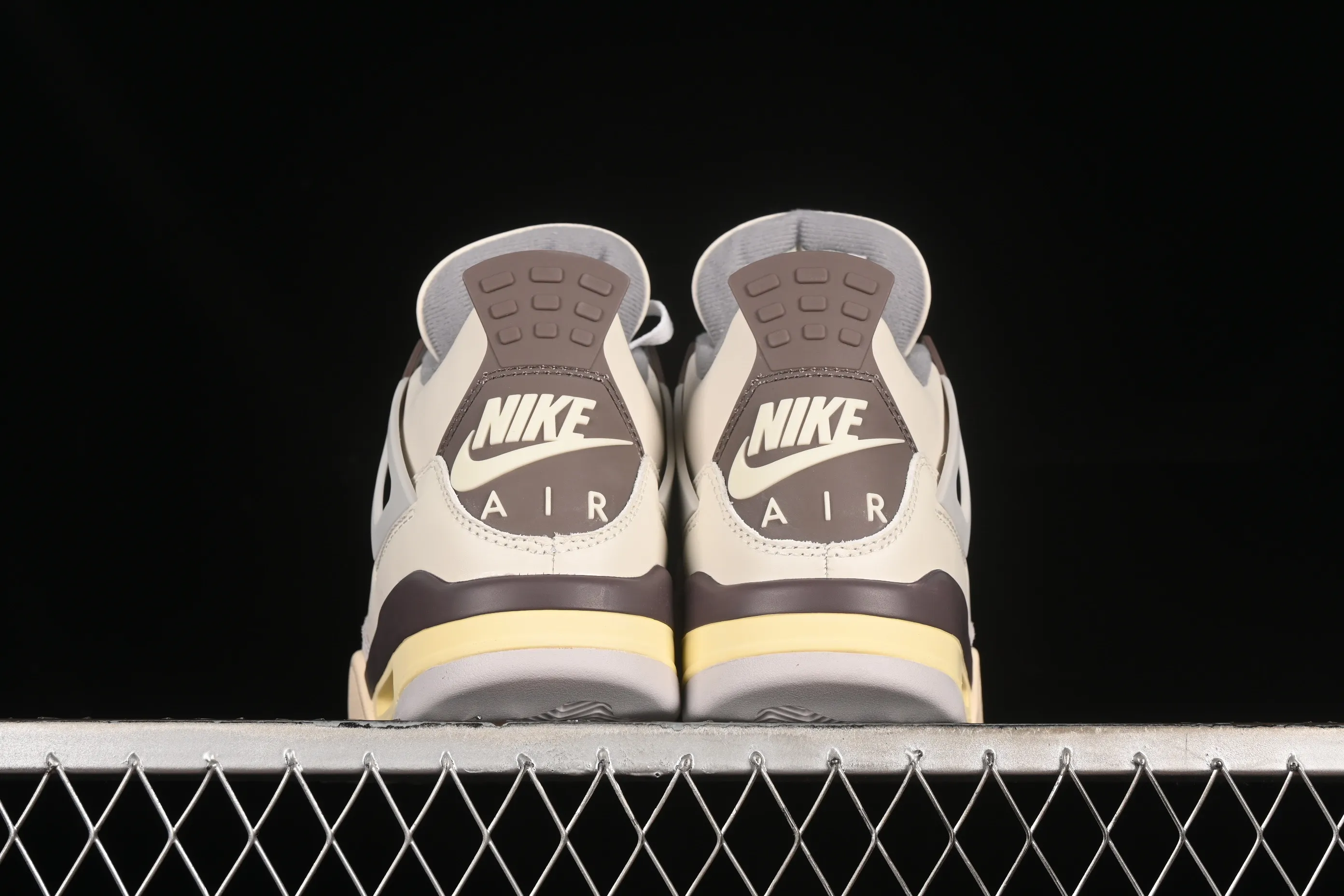 All Categories Air Jordan Jordan Series Basketball Shoes Air Jordan 4 Special Price #ZG Version Air Jordan 4 Retro "Baimoka" AJ4 Joe 4 White Mocha Joint Basketball Shoes DR5415-102